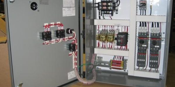 https://www.surti.ae/wp-content/uploads/2019/08/Pump-control-panels-600x300.jpg